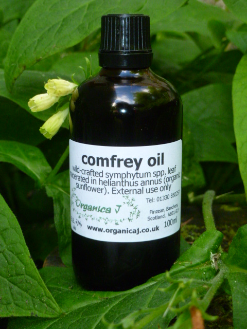 Comfrey Oil Macerate 2014